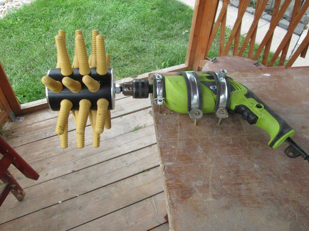 Škubačka drůbeže na vrtačku JOSAS JO24 obr3